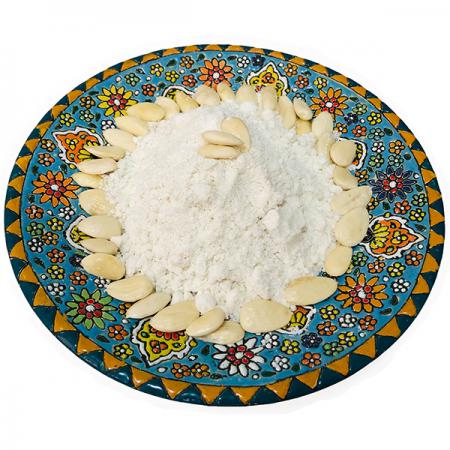 قاووت بادام درجه یک چه ویژگی هایی دارد